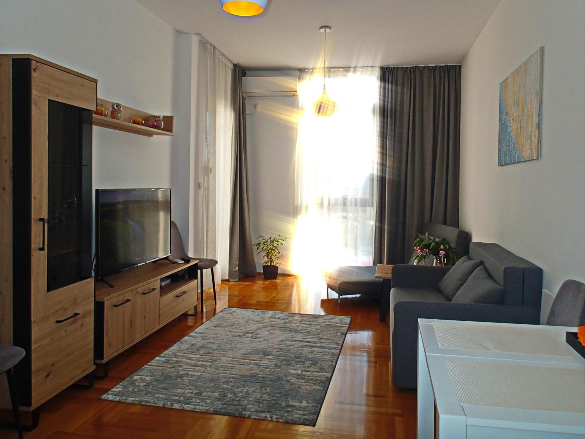 Apartment Sova Tivat Luaran gambar